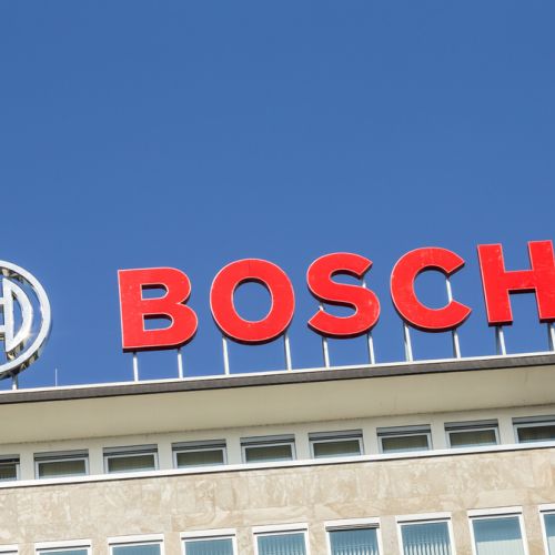Bosch Abandons EV Battery Making as Asian Firms Greentech