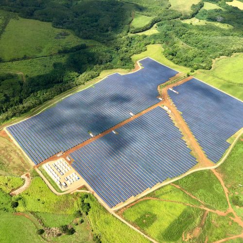 photo of Hawaiian Electric Seeks Bids for 900MW of ‘Dispatchable Renewables,’ Storage and Grid Services image
